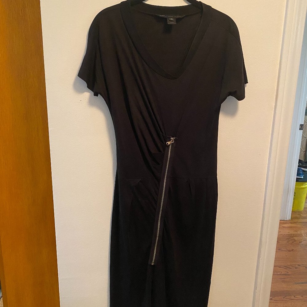 Marc By Marc Jacobs Black Short-Sleeved Zippered Midi Tee Dress